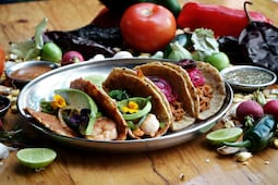 Ya arrancó el Festival Taquero que promete un fin de semana lleno de sabor