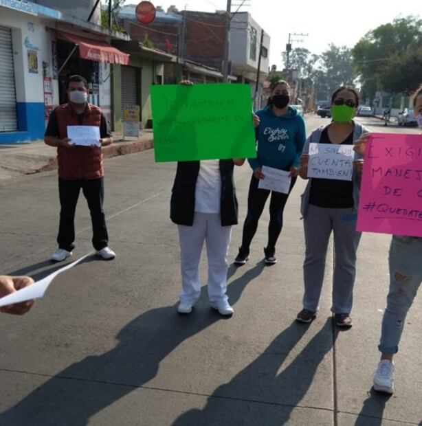 Médicos denuncian negligencia en caso de Covid-19 en IMSS de Michoacán 