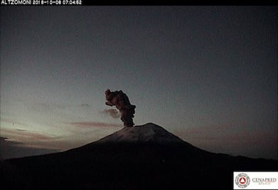 Popocatépetl presenta exhalación que alcanza 1.1 kilómetros de altura