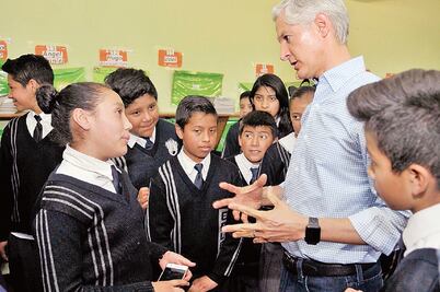 En escuelas limpias dan ganas de estudiar: Alfredo del Mazo