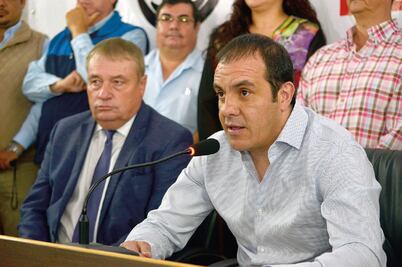 Piden a Congreso local revocar el mandato del 'Cuau'