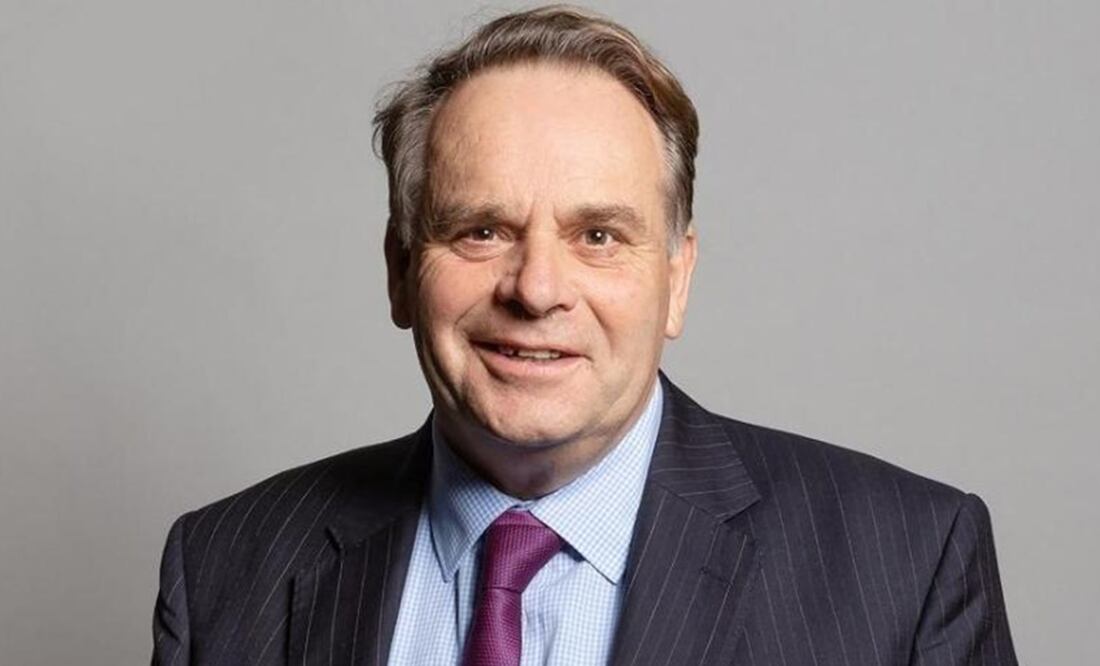 Diputado acusado de ver porno en sesiones parlamentarias. Foto: AFP