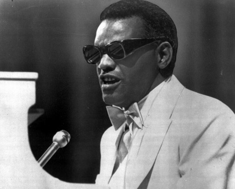 Salvador Zubirán y Ray Charles, en un día como hoy