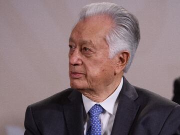 Hijo de Manuel Bartlett y su pareja no están en la Lista de Personas Bloqueadas: Seguridad; niega congelamiento de cuentas