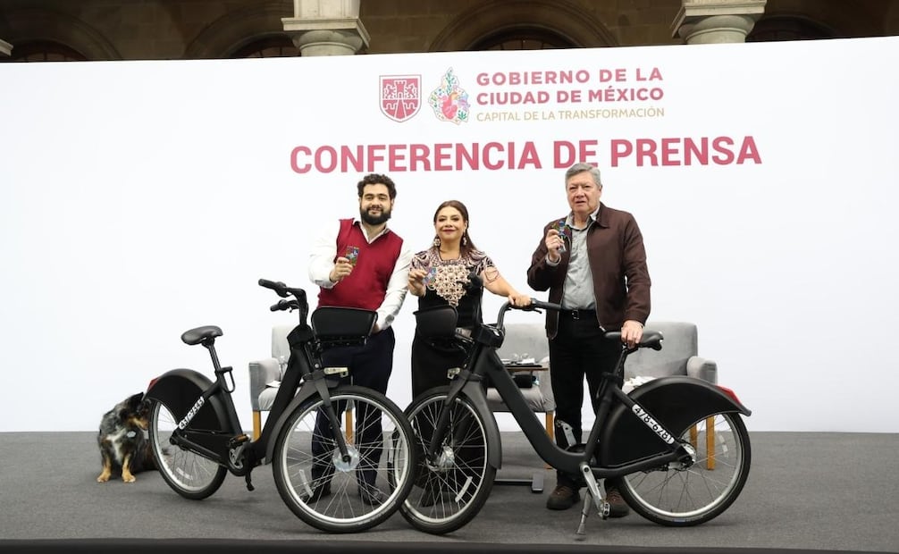 La mandataria capitalina detalló que, para la renovación de Ecobici, se destinó una inversión multianual de 10 años, de hasta 2 mil 434 millones de pesos.  | Foto: Especial.