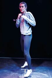 Ana Lucía Robleda, resuelta a noquear