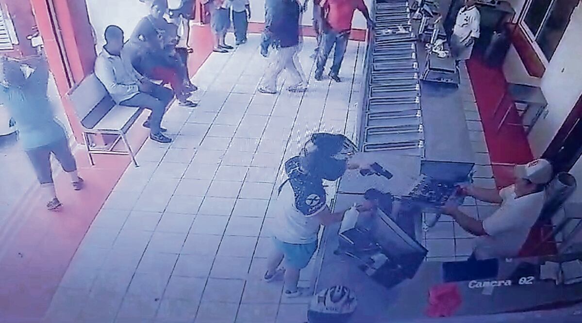 Según la SSPC se reportaron al menos 7 asaltos a diversos locales; la población asegura que fueron más. Tomada de video