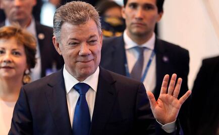 Santos y Gurría firman en París la entrada de Colombia en la OCDE