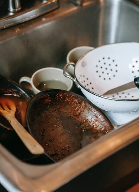 El limón puede ser tu mejor amigo para limpiar tu cocina