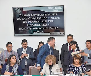 Avalan en comisiones ley de planeación