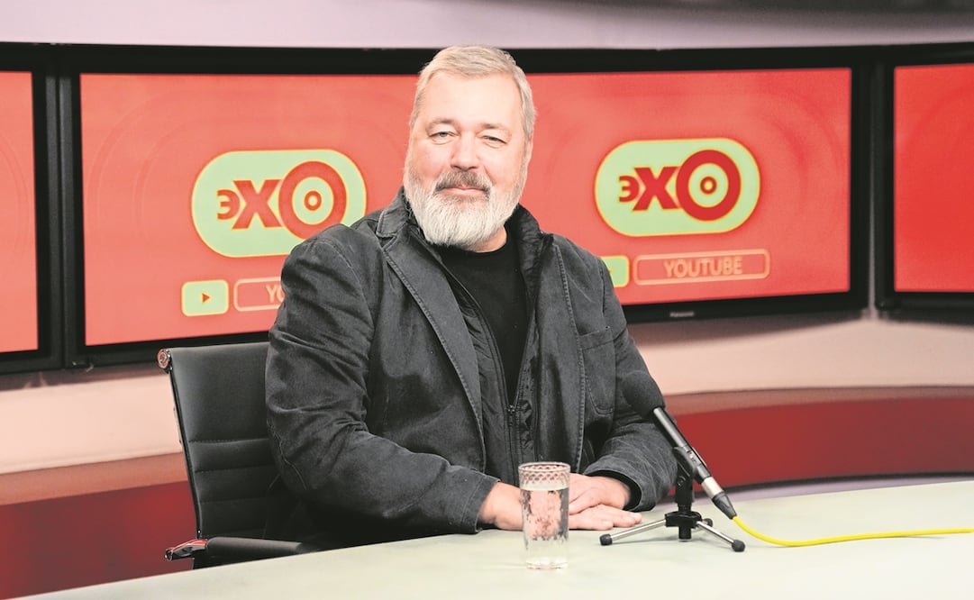 El editor de Novaya Gazeta, Dmitry Muratov, en la estación de radio Ekho Moskvy, en Moscú. Foto: Alexander Zemlianichenko. AP