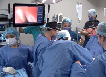 ISSSTE atiende cáncer de próstata con cirugía robótica