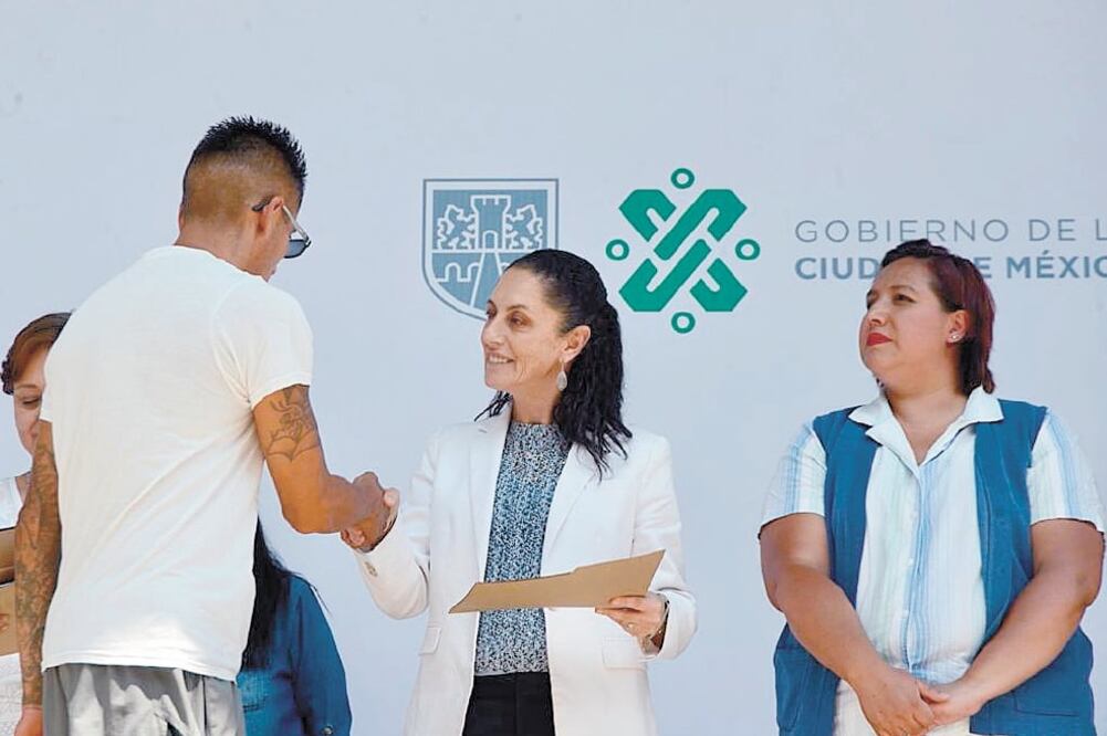 La jefa de Gobierno, Claudia Sheinbaum, dijo que durante muchos años el programa de vivienda nueva estuvo orientado a la clientela política, lo que se está erradicando en su gestión, afirmó. Foto: ESPECIAL