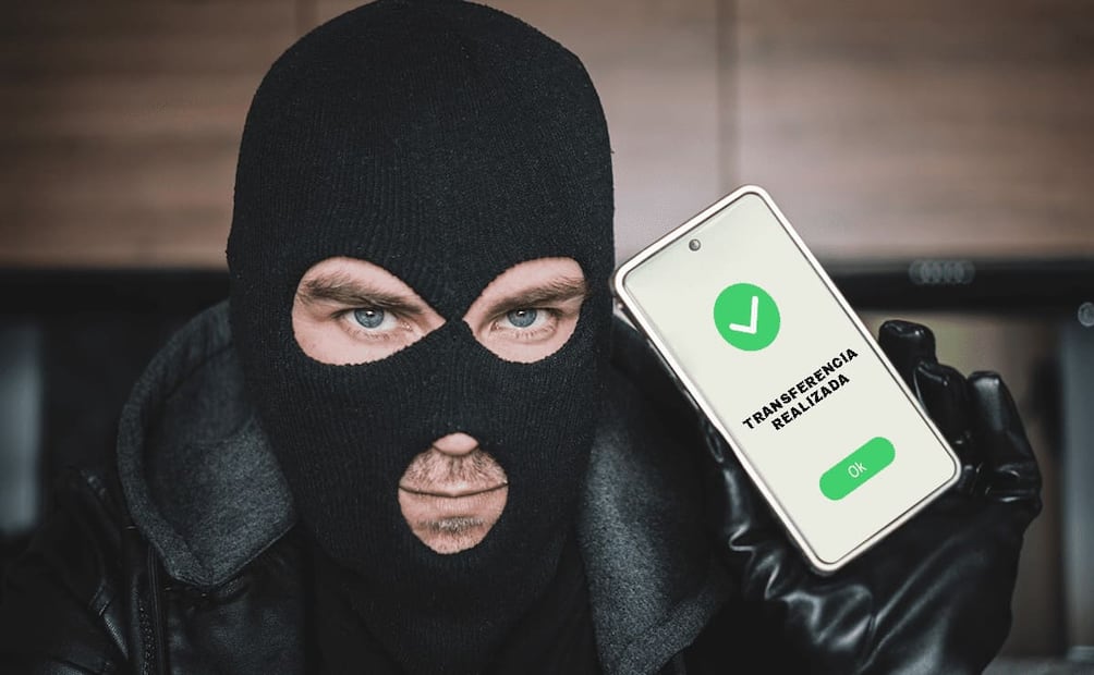 Banco Azteca recomienda nunca compartir datos sensibles con nadie, ni siquiera con el personal bancario. Foto: iStock