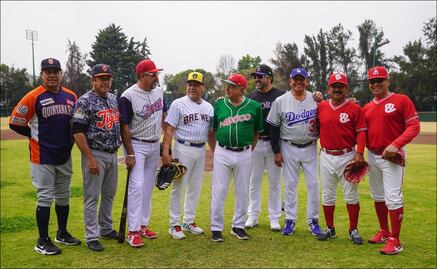 Conoce a las leyendas del béisbol mexicano con las que jugó AMLO