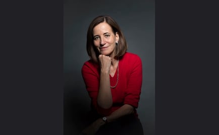 Los libros invisibilizan las fronteras: Mónica Lavín