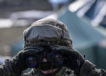 Moscú anuncia retiro de algunas tropas de su frontera con Ucrania; Kiev y Washington no han podido verificarlo