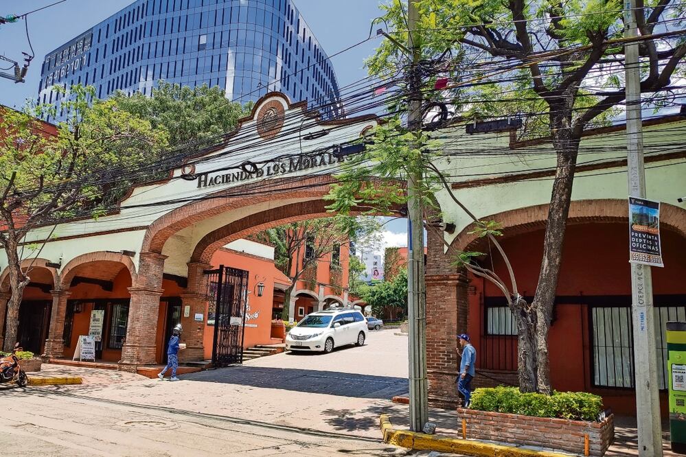 Se plantea pasar de cinco a seis niveles de construcción, edificar un hotel y viviendas de 75 m2 y ya no de 150 como se hace ahora. Foto: Huego Salvador / EL UNIVERSAL