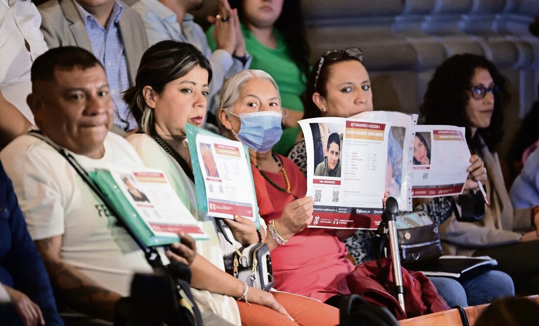 Integrantes de diversos colectivos asistieron a la presentación de la estrategia del Gobierno local para la búsqueda y localización de personas. Foto: Fernanda Rojas / EL UNIVERSAL