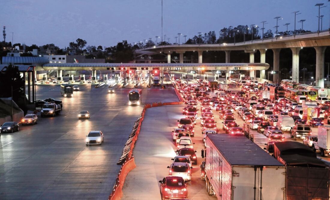 Aunque se mantuvo la Fase 1, ayer las restricciones de circulación aplicaron de 9:00 a 18:00 horas para que vacacionistas pudieran transitar sin ser multados. / VALENTE ROSAS. EL UNIVERSAL