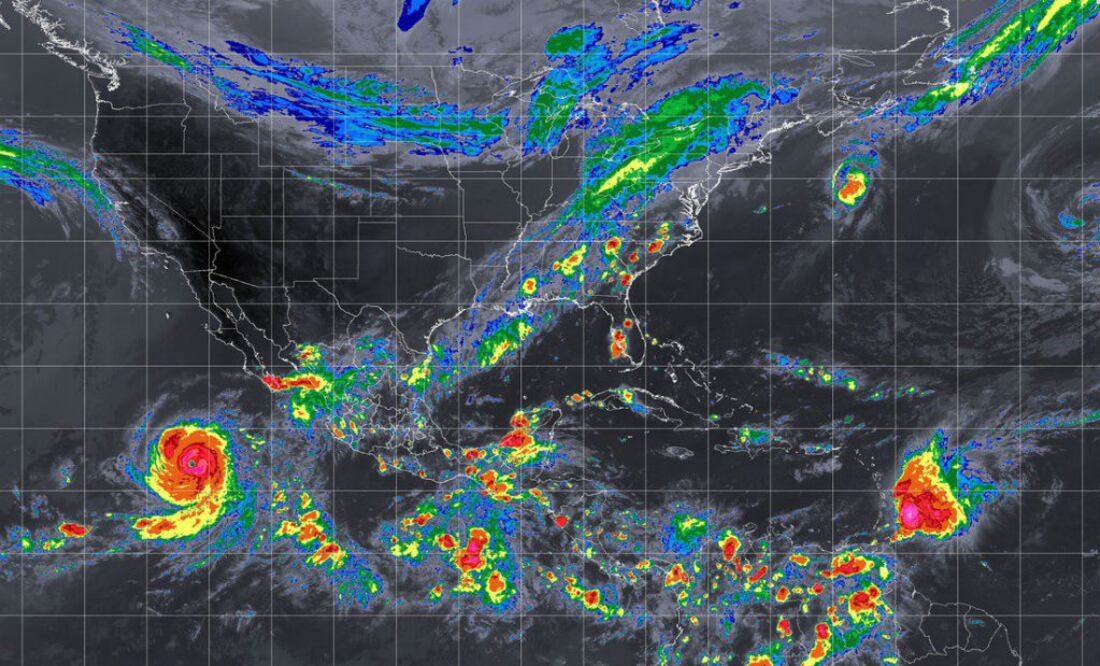 La Conagua informó que el sistema se ubicaba a las 04:00 horas (9:00 GMT) de este viernes a 716 kilómetros al oeste-suroeste de Isla Socorro, Colima, y a mil 30 kilómetros al suroeste de Cabo San Lucas, Baja California Sur. FOTO: ESPECIAL
