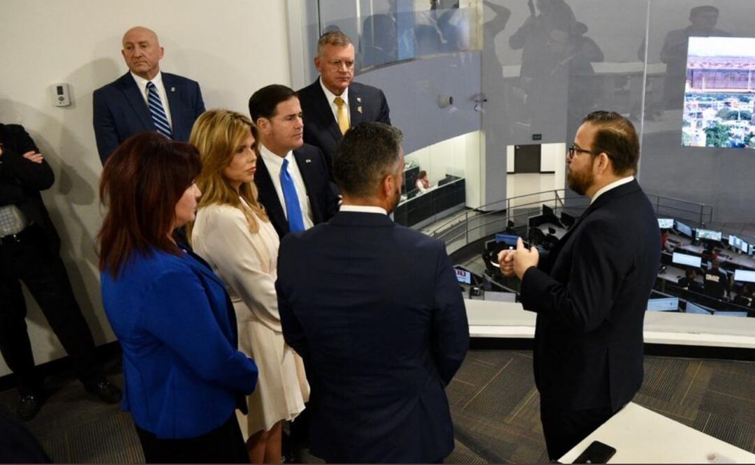 La gobernadora de Sonora se reunió en días pasados con el gobernador de Arizona. Foto: Twitter @ClaudiaPavlovic