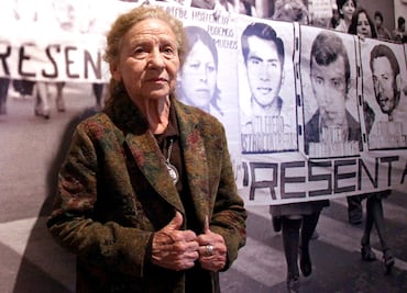 Rosario Ibarra de Piedra is granted Belisario Domínguez Medal