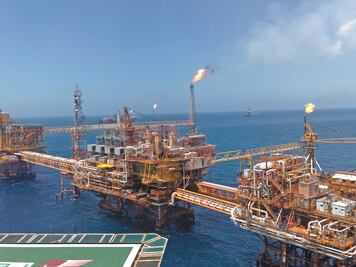 Pemex retoma rol casi monopólico: Standard and Poor's