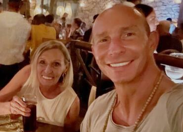 Mientras Erik Rubín brilla en el escenario, su madre se debate entre la vida y la muerte