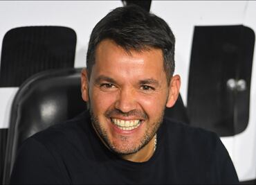 Larcamón sorprende al América con Gudiño y Rodarte como titulares en el Clásico Joven