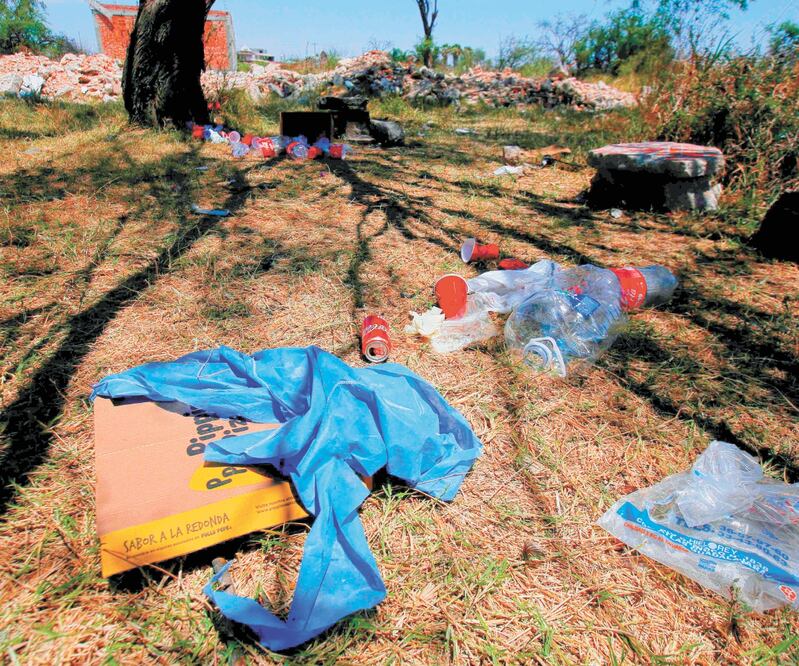 A inicios de mayo se encontró una fosa clandestina en El Salto, Jalisco. Se hallaron los restos de al menos 25 personas. Foto: ULISES RUIZ. AFP