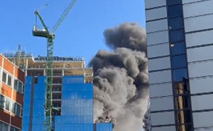 Se incendia edificio de gran altura en Reading, Reino Unido