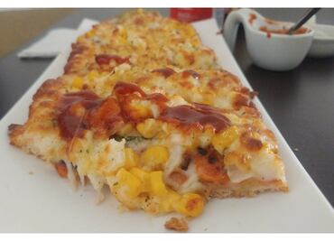 ¿Ya conoces las pizzas en forma de huarache de Lindavista?