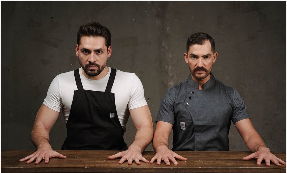 Manuel Balbi da vida al chef que cocinará a Juan Pérez (Alejandro Oliva) en vivo. Foto: Voraz