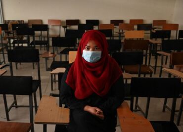 ONU pide a talibanes permitir que mujeres afganas trabajen en ONG’s; señala “apartheid de género”