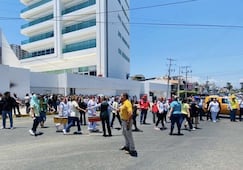 Evacúan a más de 350 personas por presunta fuga de gas en guardería del IMSS en Mazatlán; no se reportan lesionados