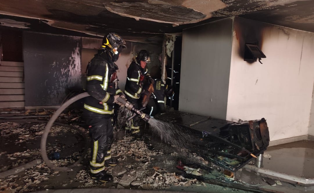 Incendio consume bodega en inmueble deshabitado de Polanco. Foto: Especial