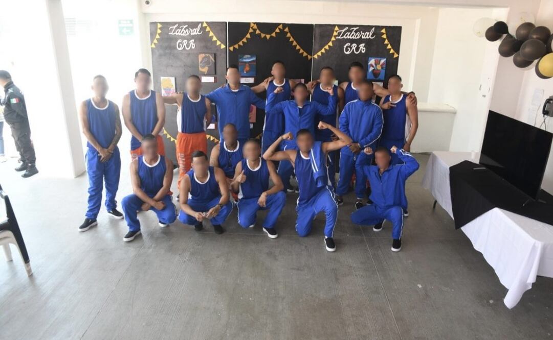 Doce internos del Ceprereso de León se gradúan como asesores en rehabilitación contra las drogas (25/05/2025). Foto: Especial