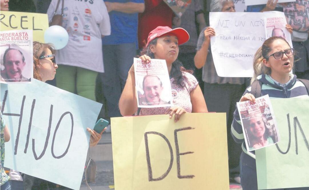 The families of the victims protested in Mexico City to demand the arrest of the pederast. (Photo: Archive/El Universal)       