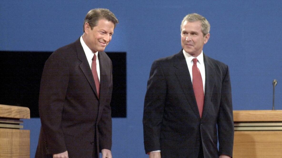 Al Gore y George W. Bush se enfrentaron en las elecciones del 2000 (Getty Images)