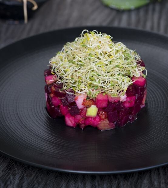 Beneficios del betabel y cómo aprovecharlo en la cocina