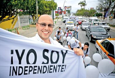 Ofrece gobernar sin descanso y sin robar