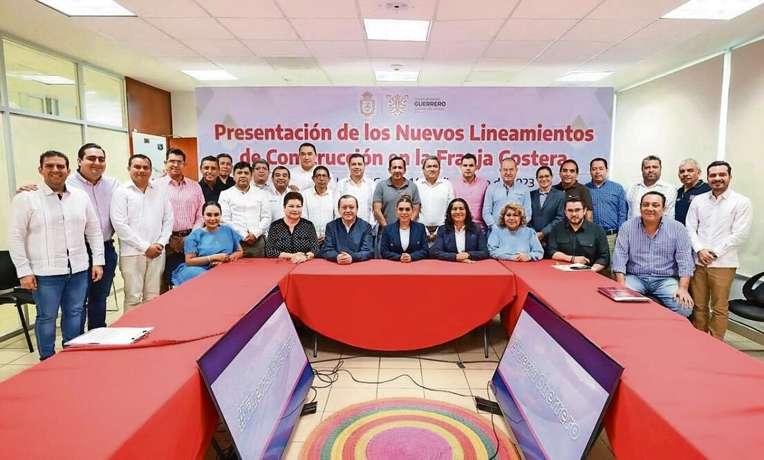 La gobernadora encabezó la firma para generar procesos óptimos en desarrollo urbano.