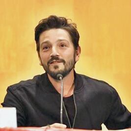 Con "Hasta los dientes" abrí los ojos: Luna