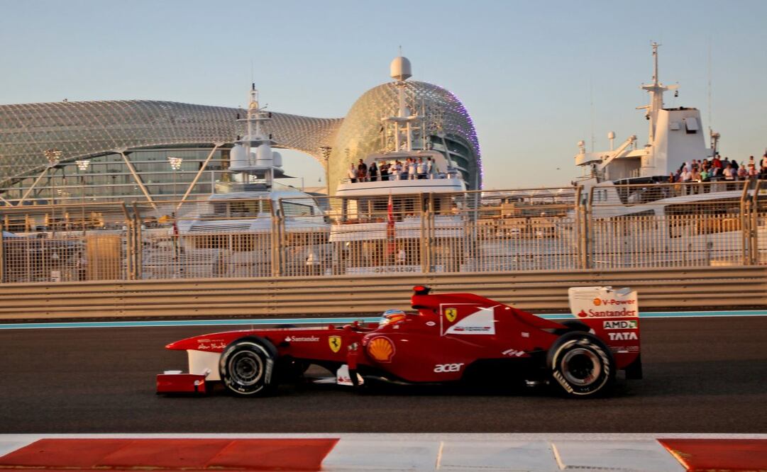Ferrari acumula seis podios en sus visitas a la capital de los Emiratos Árabes Unidos. | Fotos: Agencias