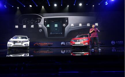 Presenta Alibaba su auto que conecta a internet