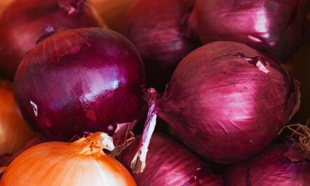 Beneficios de consumir cebolla morada