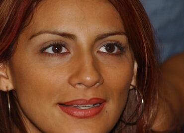 Liberan a Azalia, exBig Brother, tras intentar cobrar un cheque robado