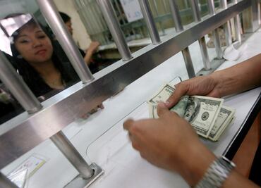 Dólar al menudeo se mantiene en $19.45