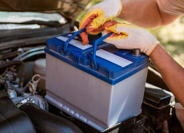 México puede convertirse en centro para producción de baterías y competir contra China, según exdiplomático